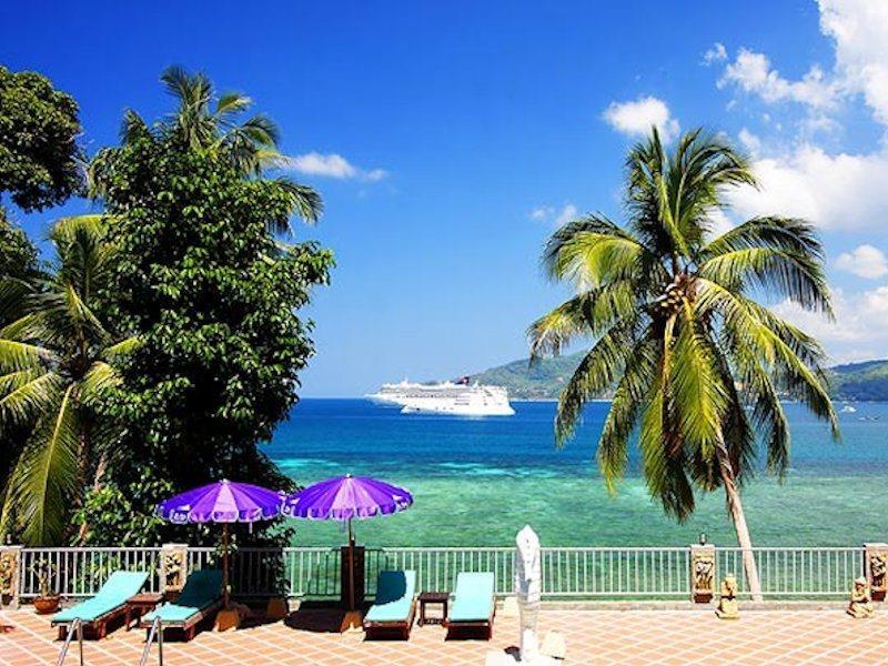 Blue Beach Club & Resort Patong Esterno foto