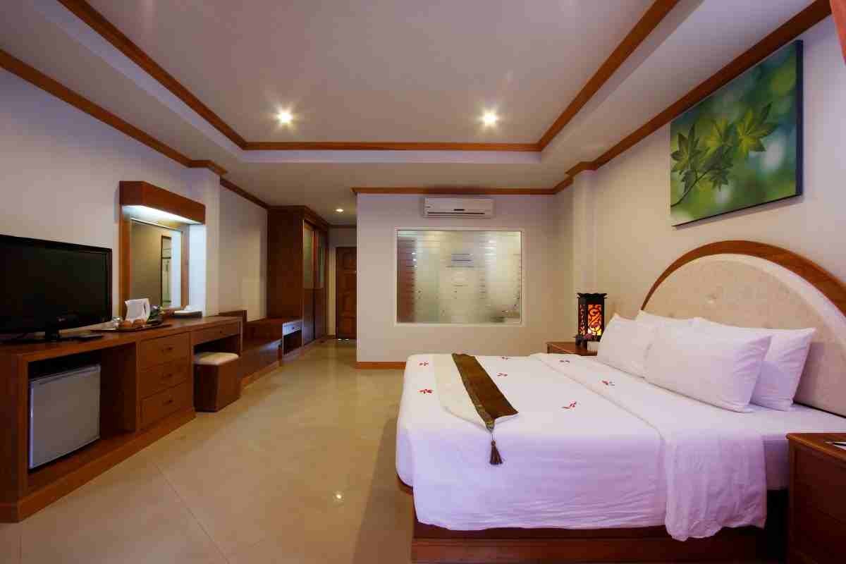 Blue Beach Club & Resort Patong Esterno foto