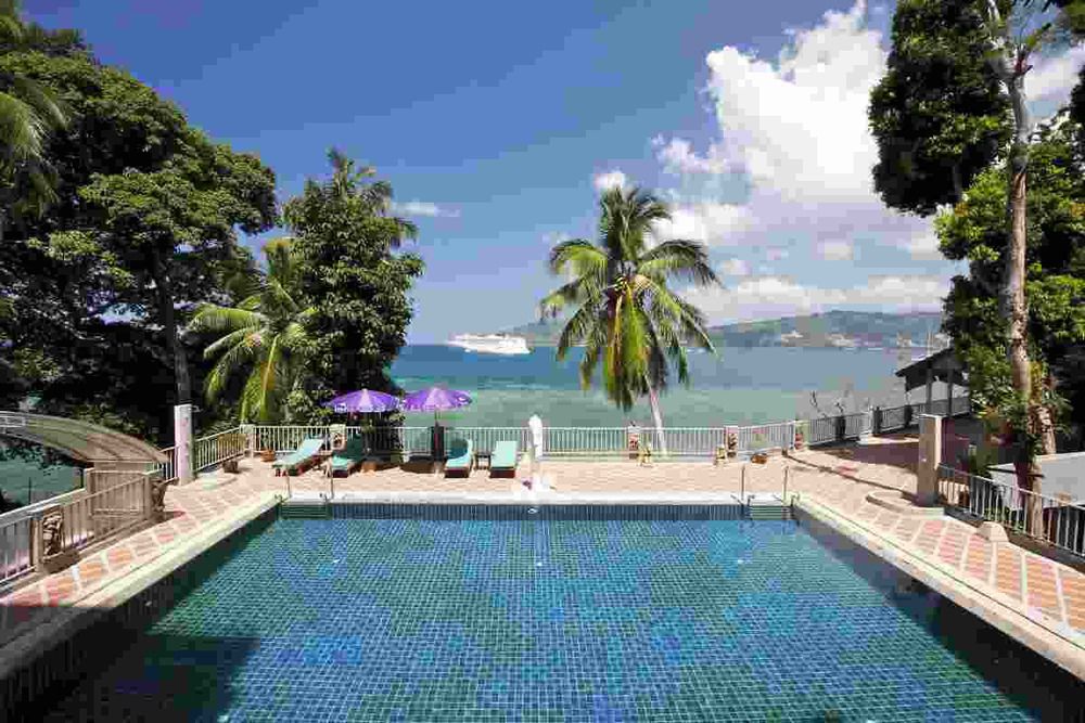 Blue Beach Club & Resort Patong Esterno foto